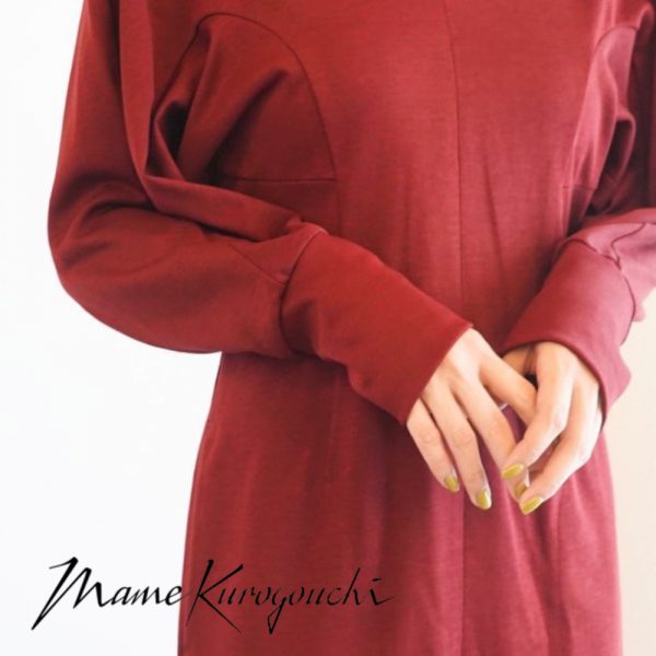 Mame Kurogouchi ​/ 新作アイテム入荷 “V-Neck Classic Cotton Dress”and more
