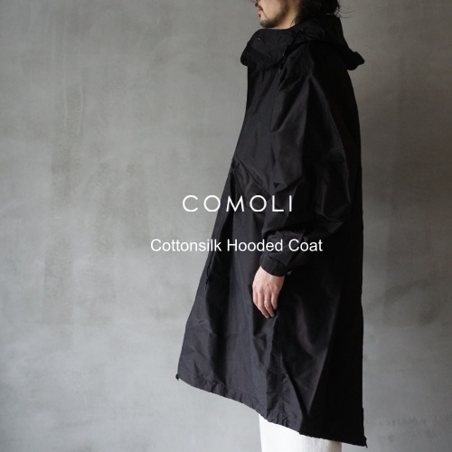 COMOLI “Cottonsilk Hooded Coat”