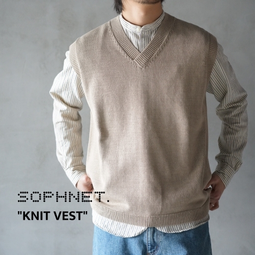 SOPHNET. “KNIT VEST”